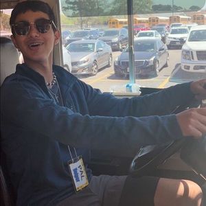 Meet your Posher, Zane